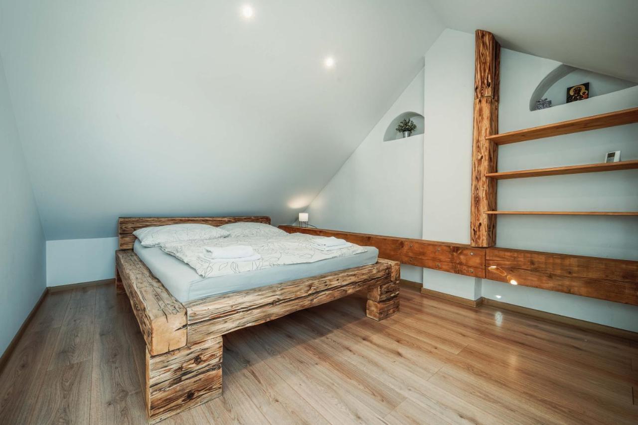 Cakyho Kuria - Mezonetovy Apartman S Krbom A Saunami Smižany Zewnętrze zdjęcie